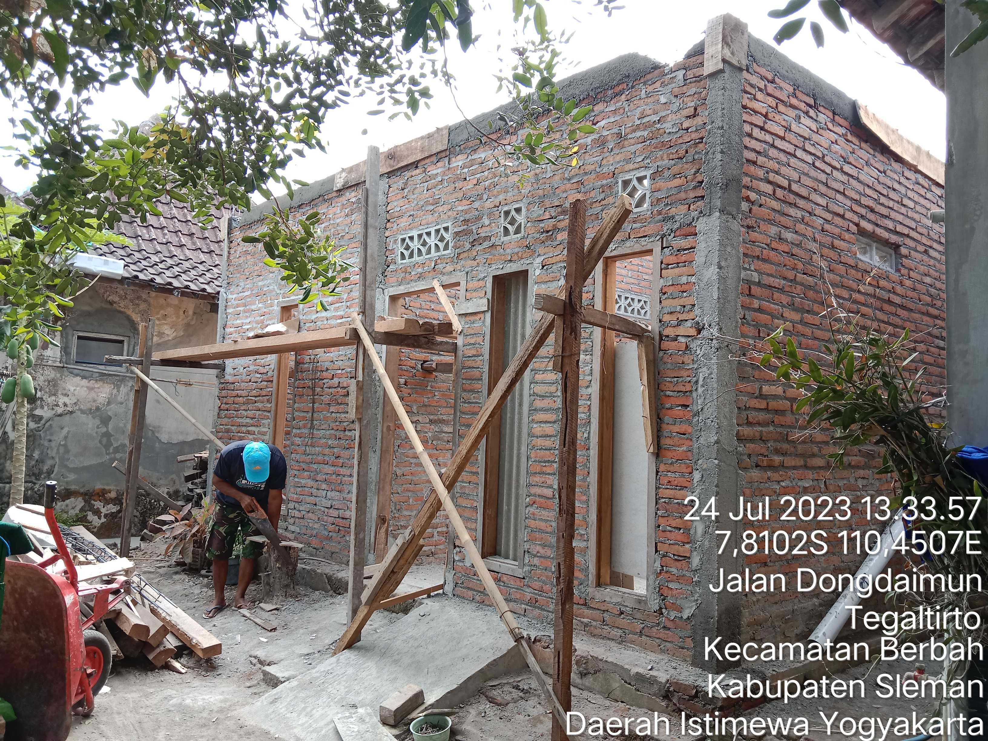 Foto Rumah 50% PARTIYAH